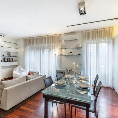 Апартаменты Bright And Cozy In Isola District - Marco Polo Милан