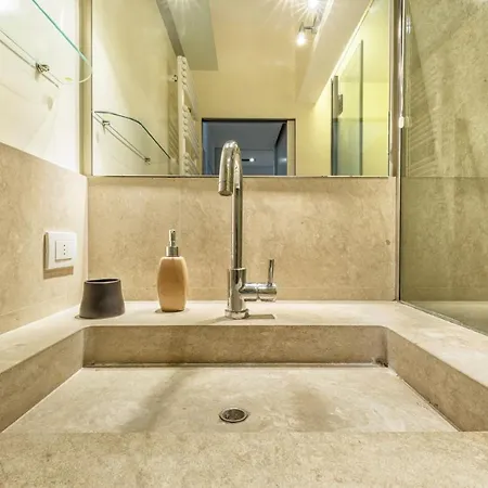 Apartamento Bright And Cozy In Isola District - Marco Polo Milão